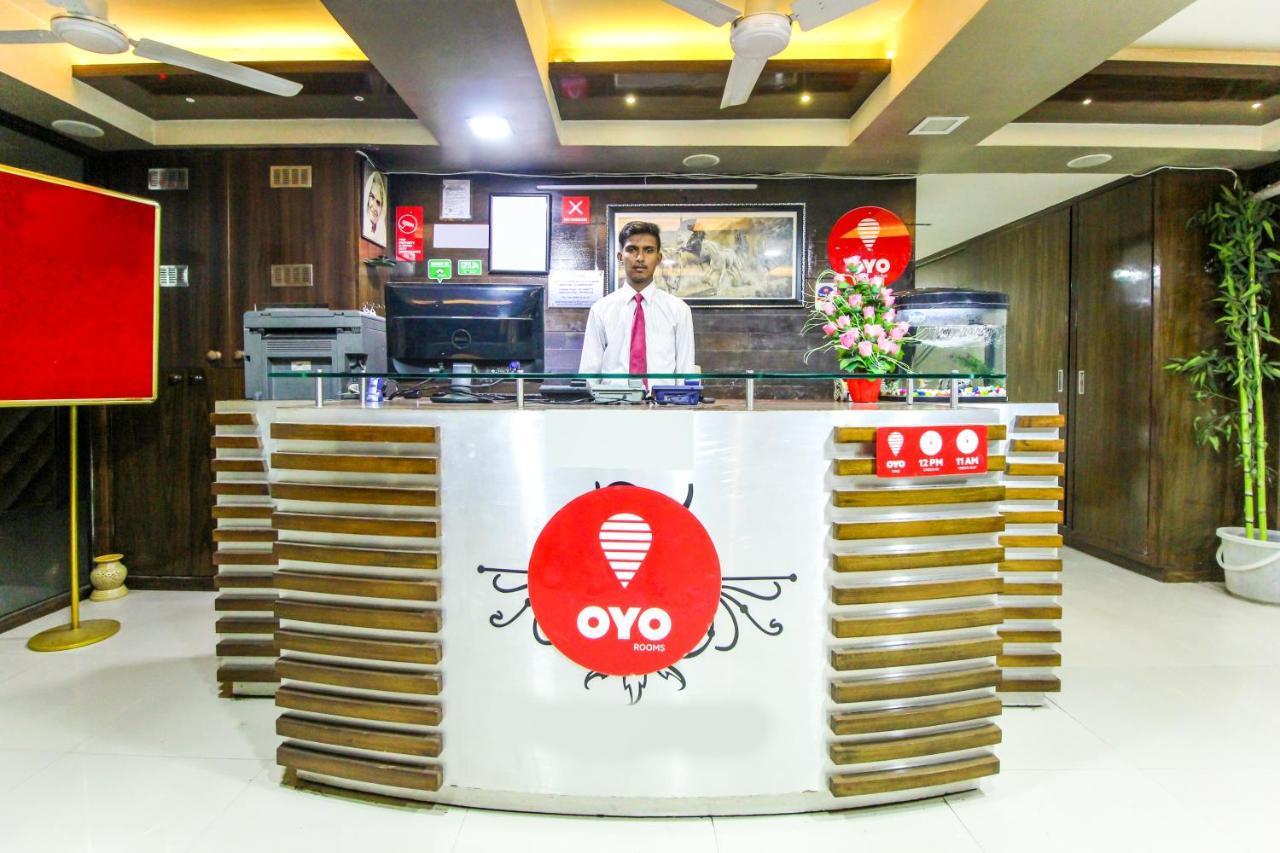 Hotel Seven アーメダバード エクステリア 写真